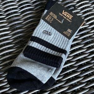 • VANS “Off The Wall” Half Crew Men’s socks